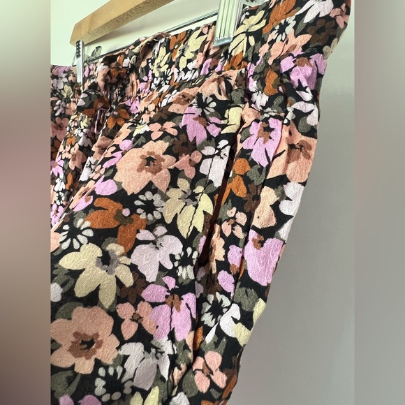 Saltwater LUXE Floral Two-piece Outfit Long Sleeve blouse with Shorts NWT - Picture 8 of 12